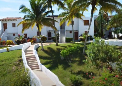 Family Home: Your Couzy Refuge in Same with Pool and 7 Beds!