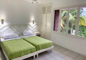 2 bedrooms, desk, iron/ironing board, free WiFi