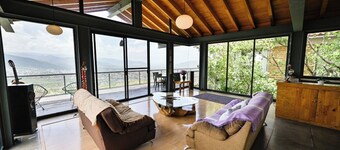 Suite Arbolada: sleep in the forrest with direct access to the pool