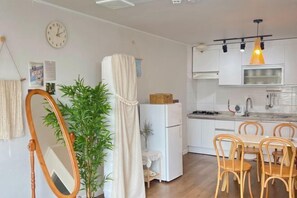 Room - GLA Aewol (Jeju City)