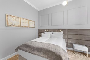 2 chambres, bureau, fer et planche à repasser, Wi-Fi