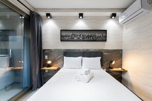 1 chambre, rideaux occultants, fer et planche à repasser, Wi-Fi gratuit