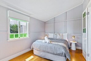 3 habitaciones, tabla de planchar con plancha y wifi gratis 