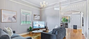 Camphill Retreat - 3BD, 7Km to Brisbane CBD