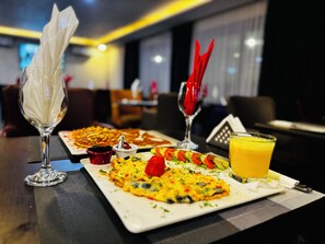 Desayuno a la carta incluido todos los días 
