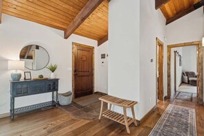 Interior - Spacious Getaway | Central Loc | Family Friendly (Bigfork)