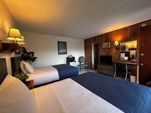 Standard-Doppelzimmer | Schreibtisch, kostenloses WLAN