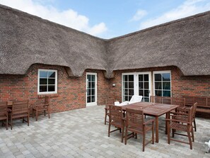 House | Exterior - 4 Star Holiday Home in Ulfborg (Ulfborg)