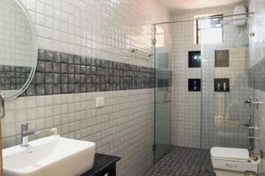Towels, soap, toilet paper
