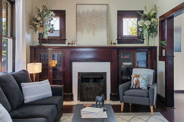 Smart TV, video games, books