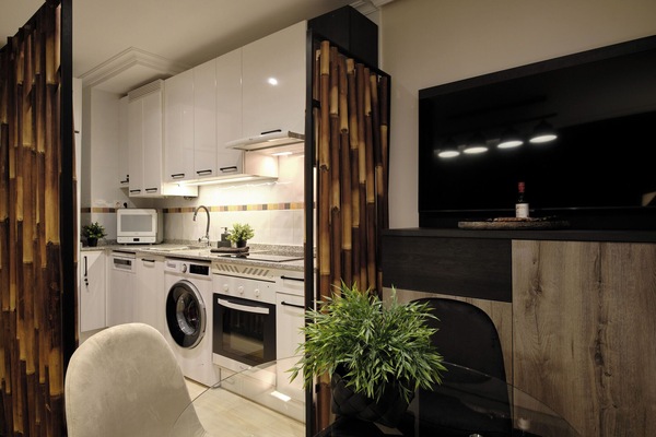 Frigorífic, microones, forn i placa de cuina