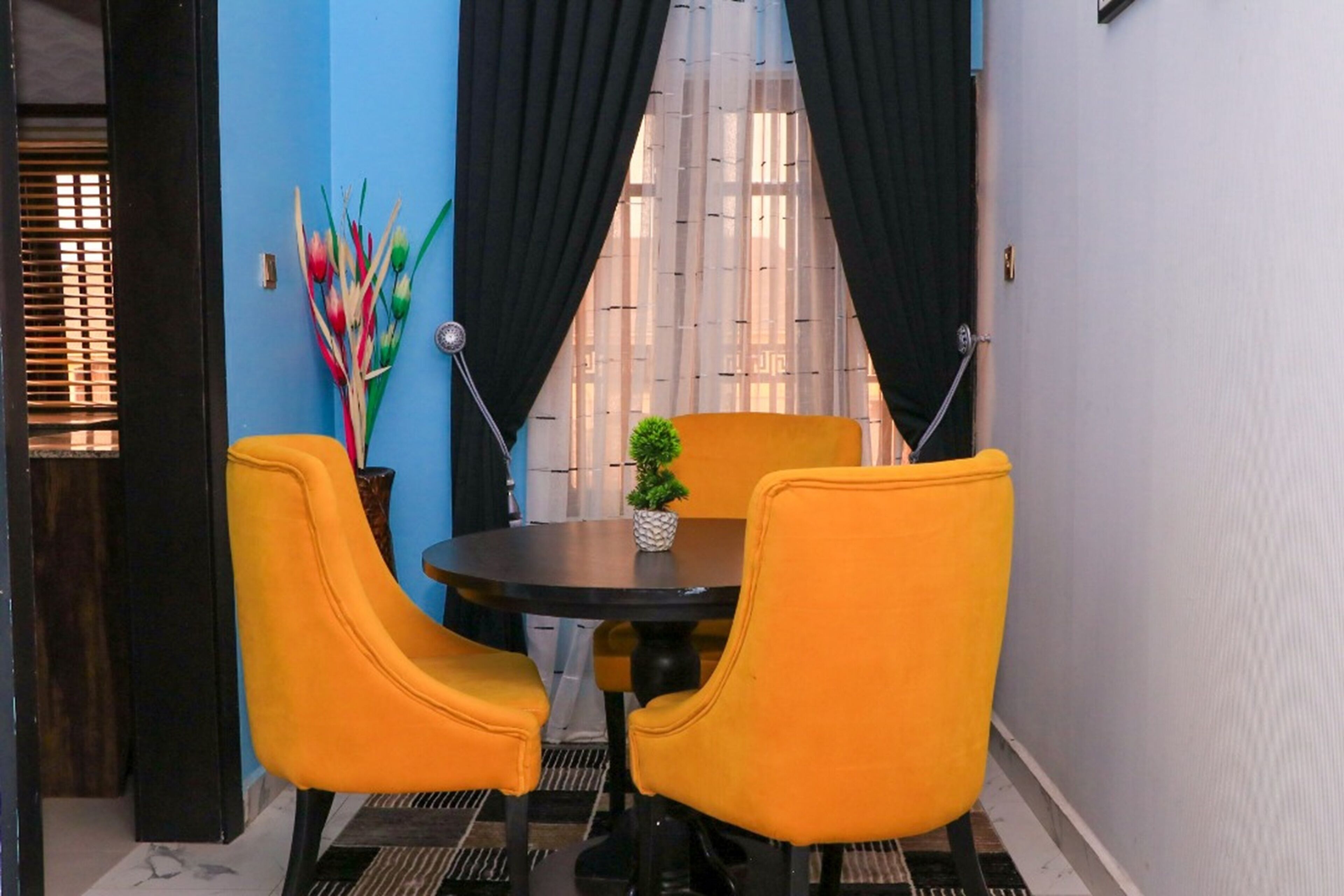 Presidential Room | In-room dining