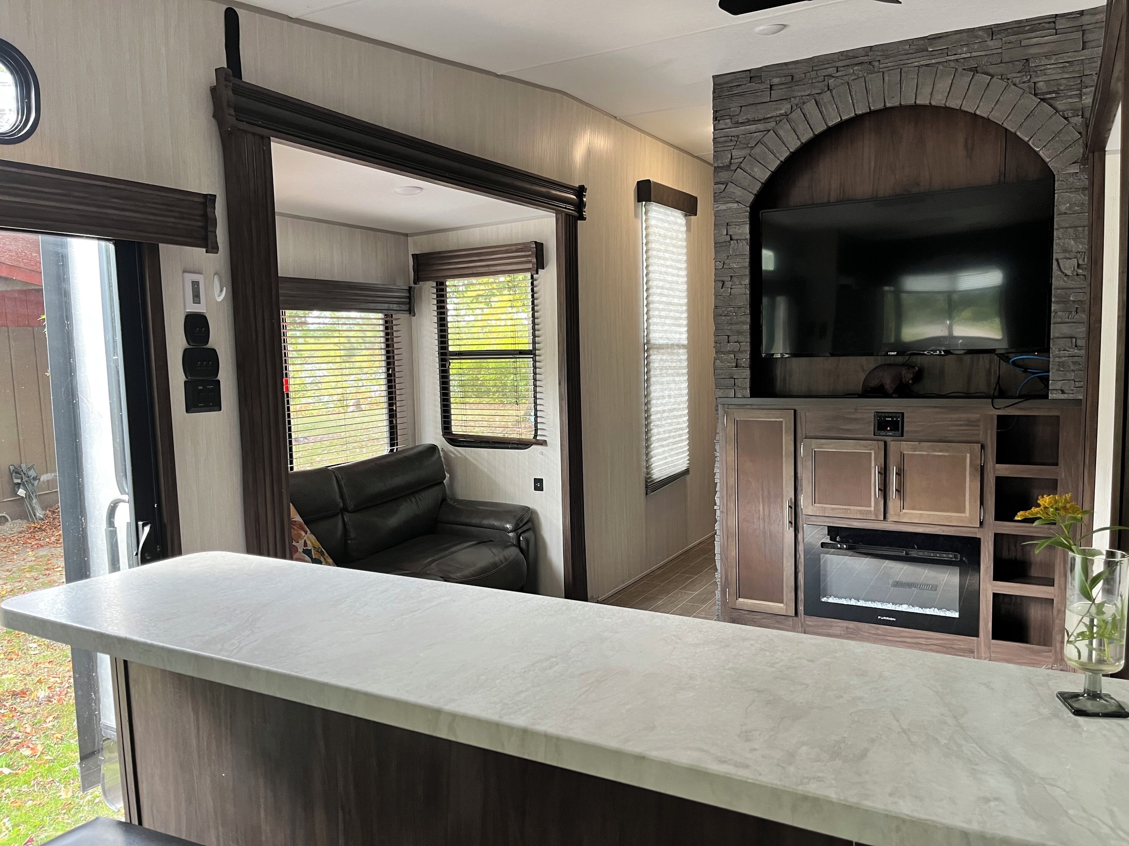 المنشأة من الداخل