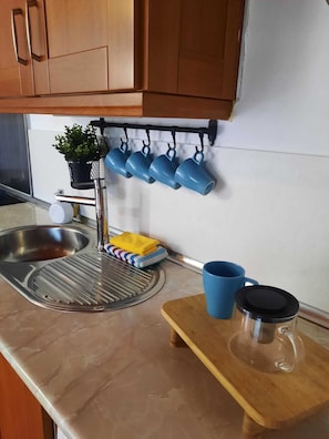 Microwave, stovetop