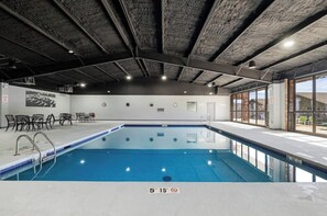 Piscine couverte, piscine extérieure