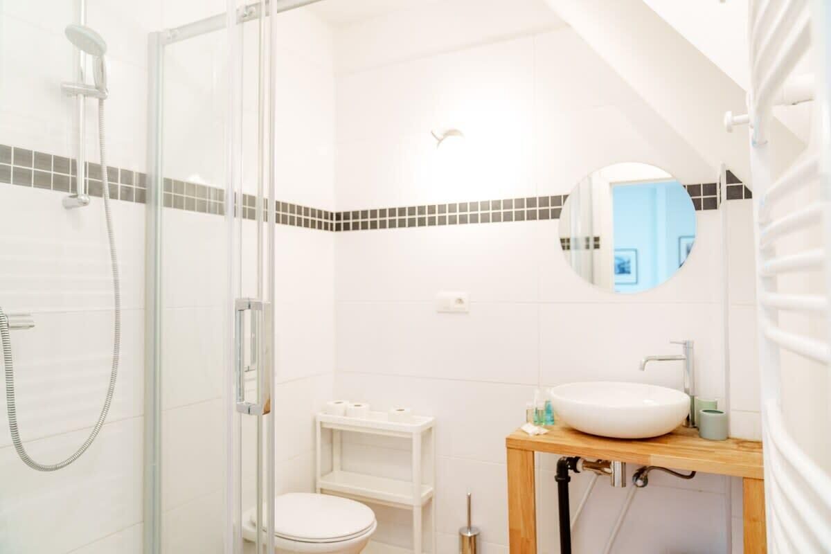 Een douche, een haardroger