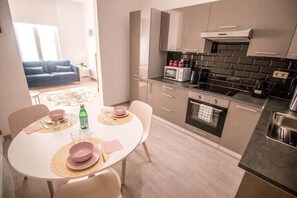 Fridge, microwave, oven, dishwasher