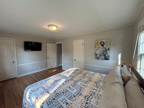 4 Schlafzimmer, Bügeleisen/Bügelbrett, WLAN, Bettwäsche