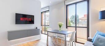 C8 Apartments: Azzurro Mare 01