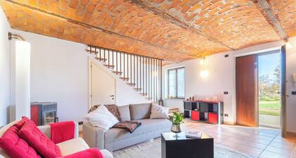 Cascina Abbona - Drei Schlafzimmer Villa, Schläft 6