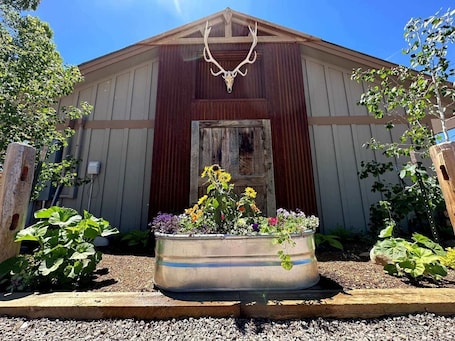 Exterior detail. Relaxing Getaway in our Deluxe Room at Lodges of Oak Creek!