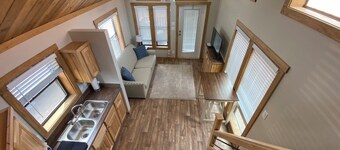 Relaxing Getaway in our Cottage at Lodges of Oak Creek!