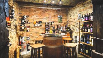 Bar (in der Unterkunft)