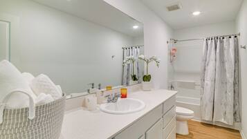Hair dryer, towels