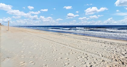 Seaside Haven - Sleep 13