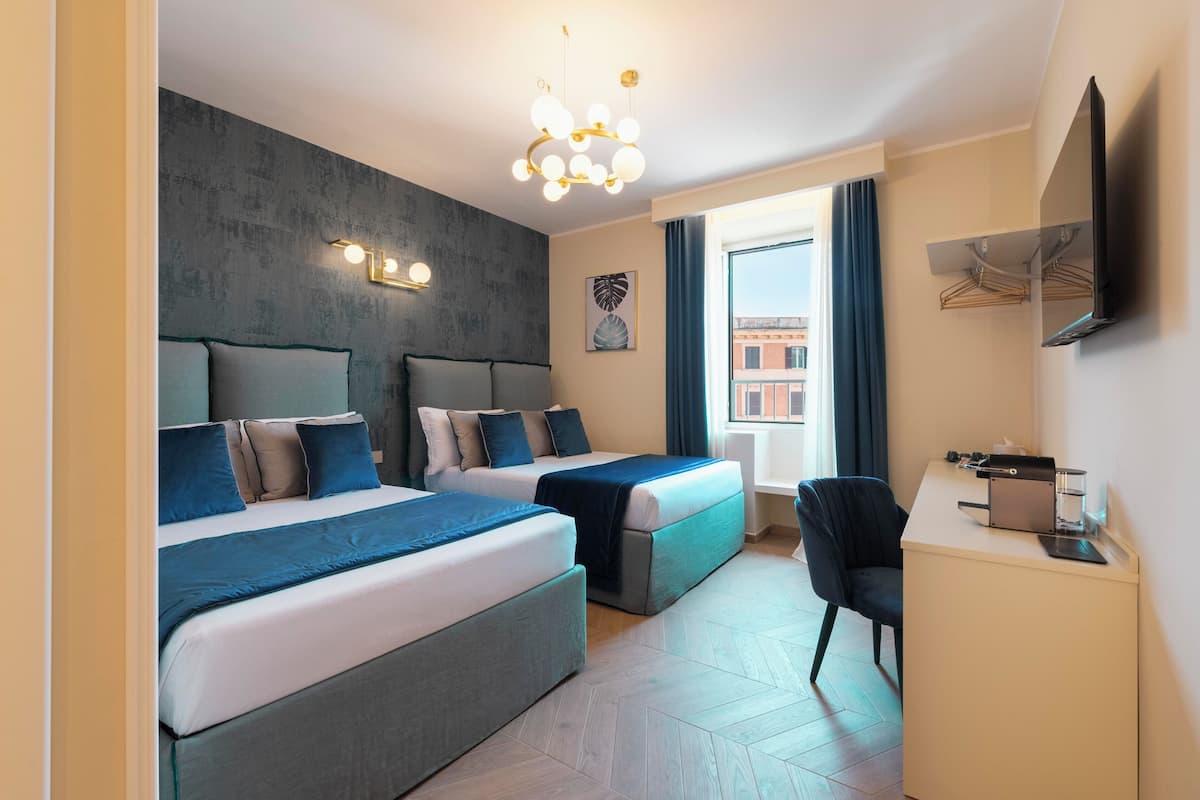 In-room safe, desk, laptop workspace, soundproofing