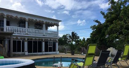 Arms of Charms Guesthouse