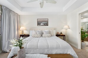 2 dormitoris, planxa i posts de planxar i un bressol de viatge 