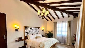 4 habitaciones, ropa de cama de alta calidad y cubrecamas