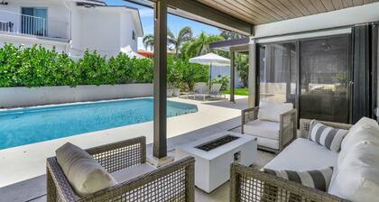 Ocean Breeze Villa 3 Bdr, Pool