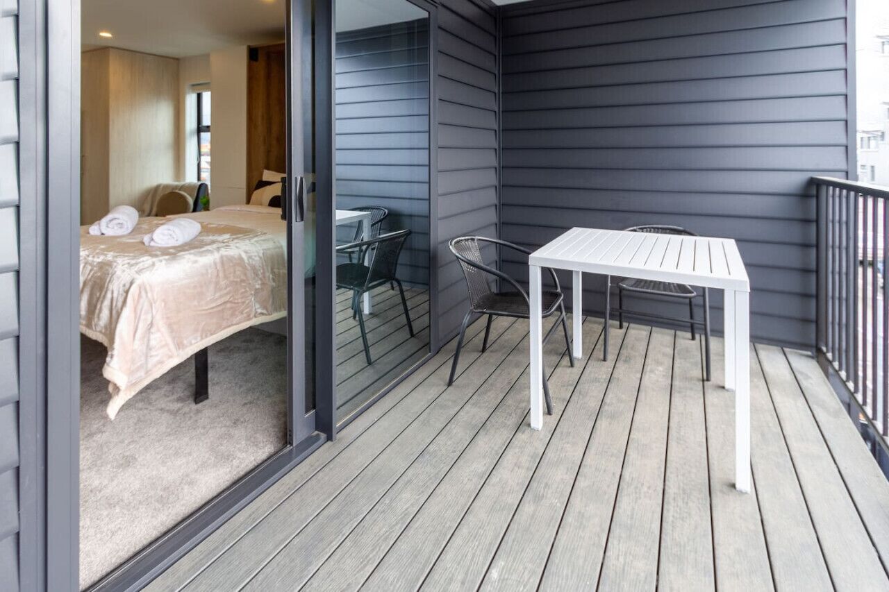 1 slaapkamer, een strijkplank/strijkijzer, gratis wifi, beddengoed