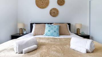 2 habitaciones, tabla de planchar con plancha y wifi gratis