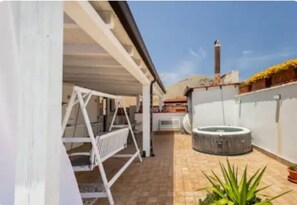 Idromassaggio all'aperto