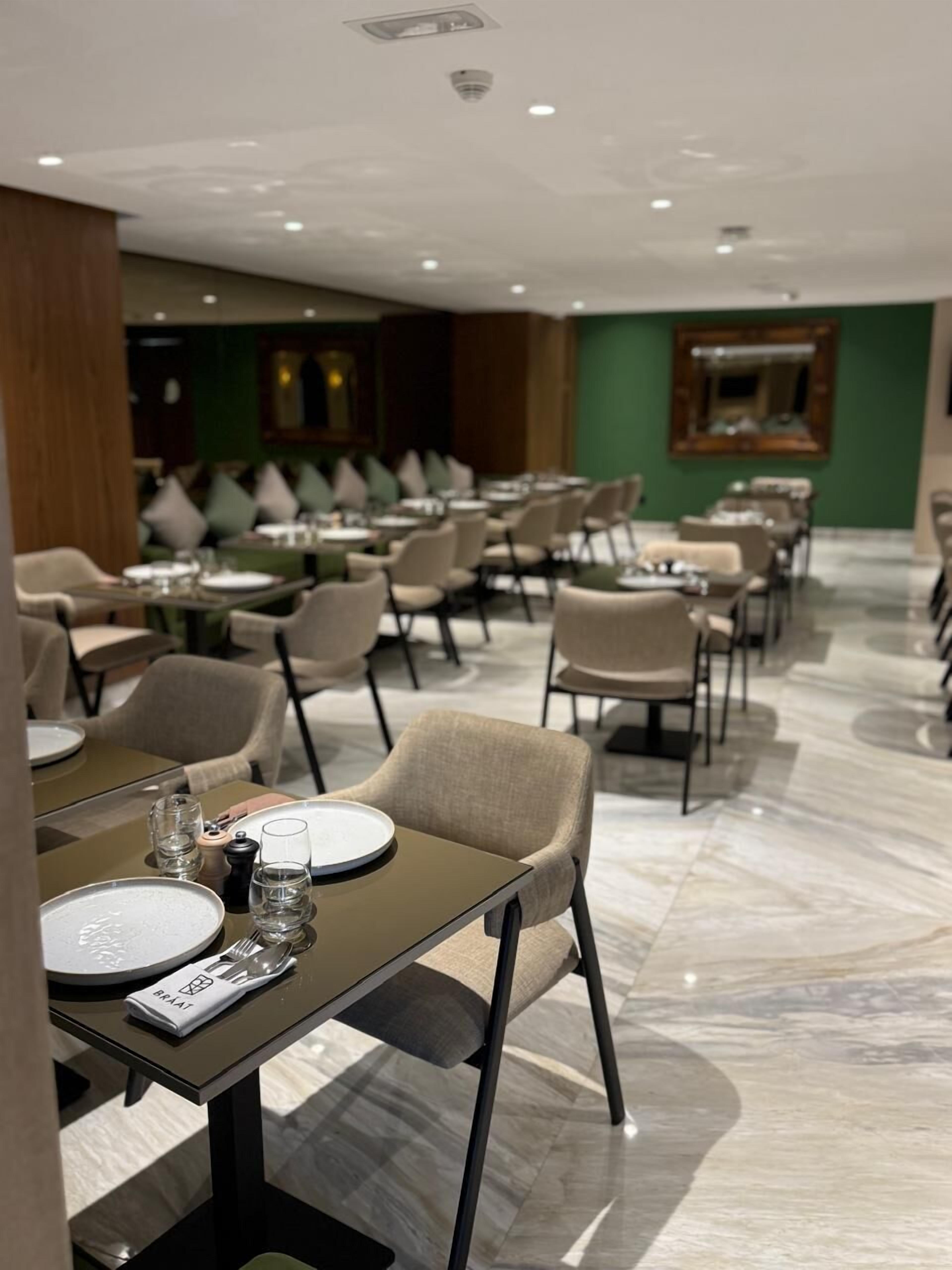 Photo - BRĂAT Hôtel