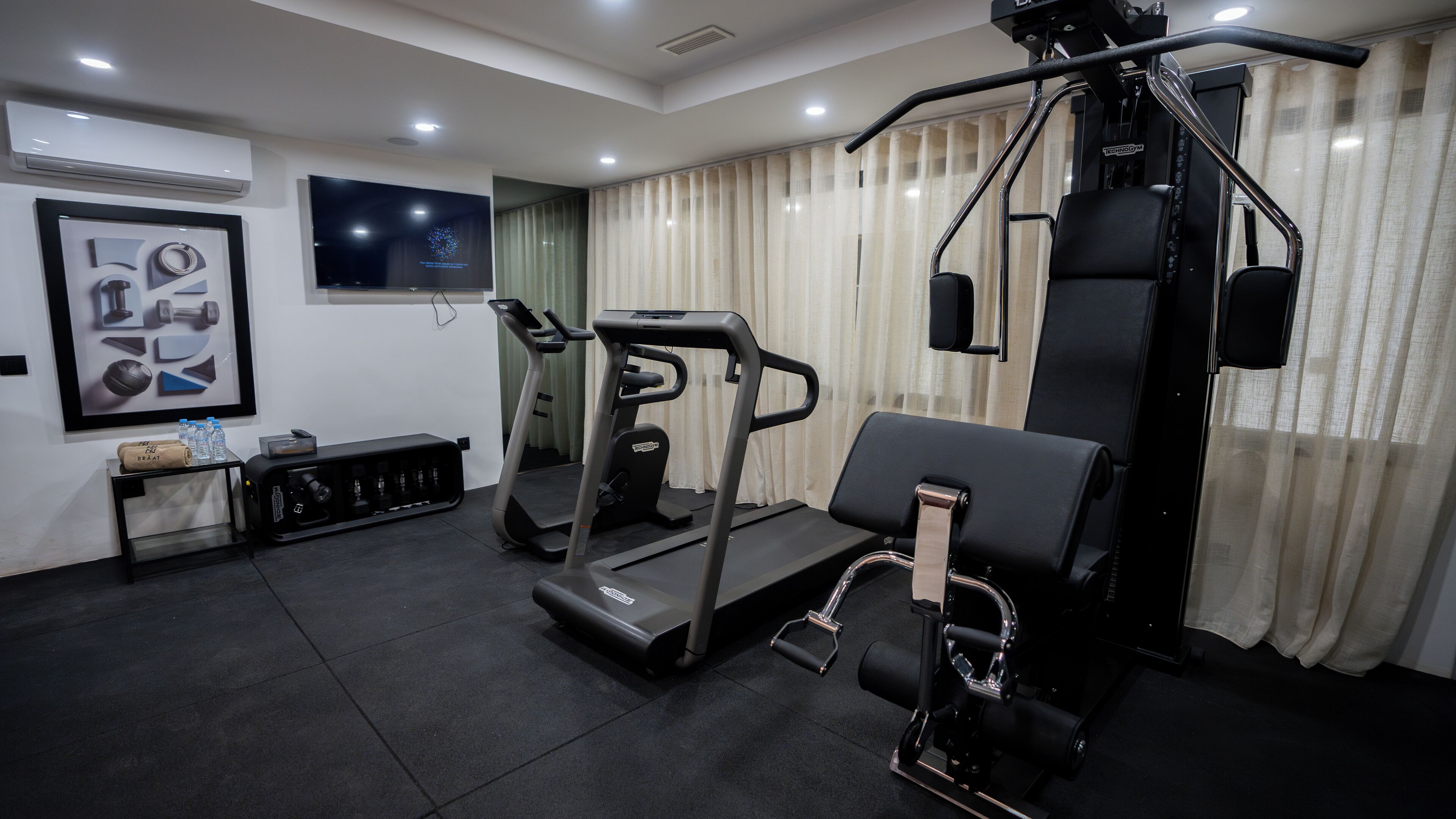 Photo - BRĂAT Hôtel