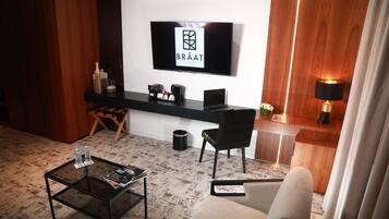 Svit - balkong - utsikt mot staden | Allergitestade sängkläder och gratis produkter i minibar