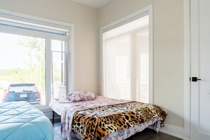 5 habitaciones, escritorio, tabla de planchar con plancha y wifi gratis