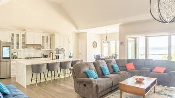 Smart TV, fireplace, foosball, table tennis