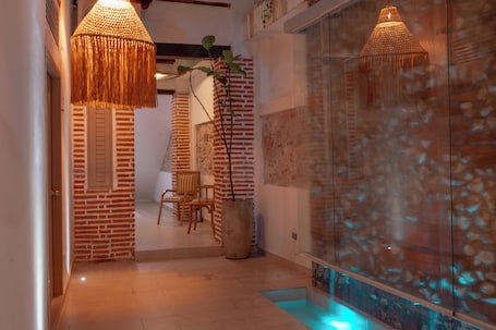 Pasillo. Casa Helena Hostel Cartagena