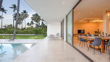 Villa | 10 bedrooms, Internet