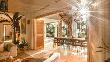 5 bedrooms, Internet