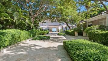 Villa | 5 habitaciones y internet