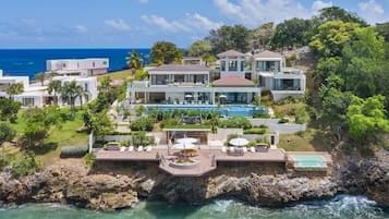 Villa | 5 bedrooms, Internet