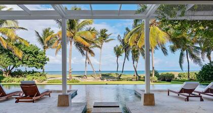 Oceanfront Golf Course Estate w Pool Guest House