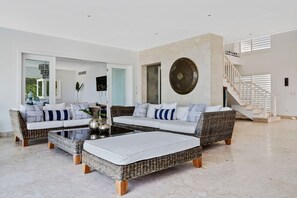 Villa | 8 slaapkamers, snel internet