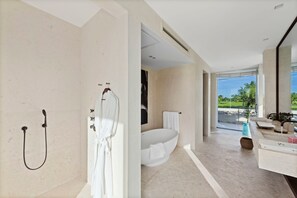 Villa | 5 bedrooms, Internet - Magnificent 5BR Modern Tropical Villa With Pool (Punta Cana)